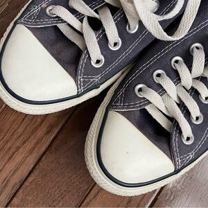 Converse Navy/Blue Converse Low Cut Sneakers